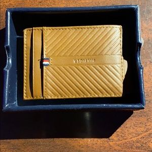 Tommy Hilfiger Leather Wallet.